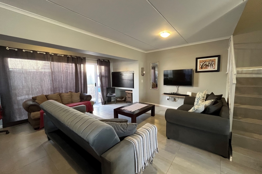 3 Bedroom Property for Sale in Brackenfell South Western Cape